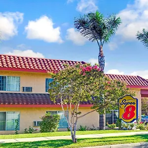 Hotel Super 8 By Wyndham Ontario Ca, Upland